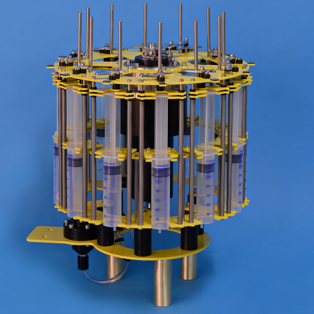 Small multi water sampler 12 x 50 ml, KC Denmark · Oceanography ...