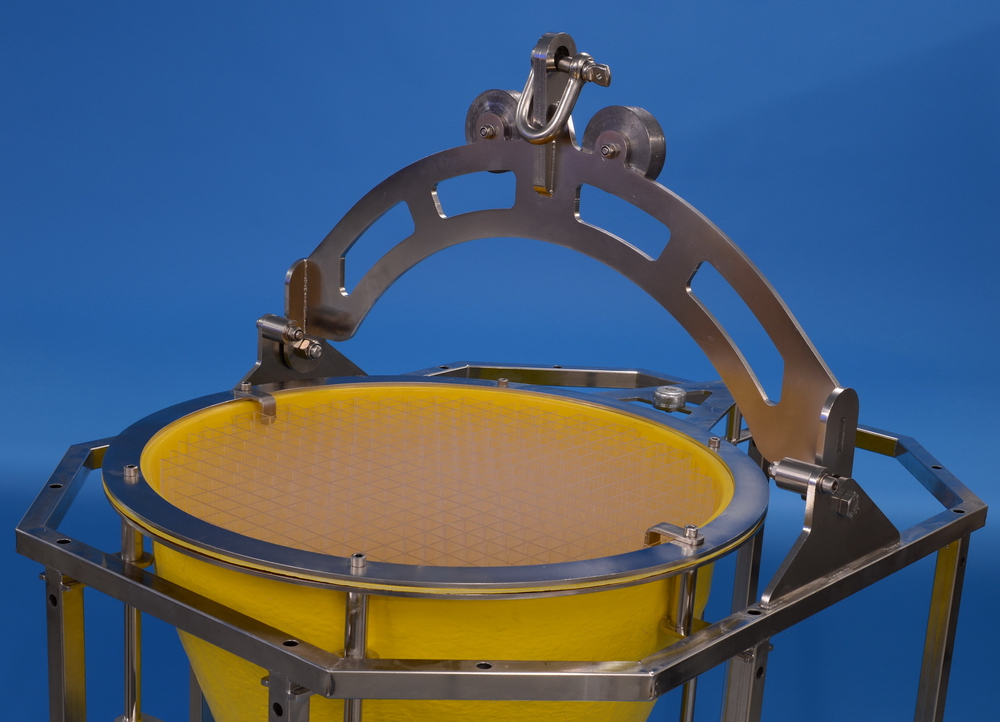 Sediment trap for 12 or 24 bottles, KC Denmark · Oceanography ...